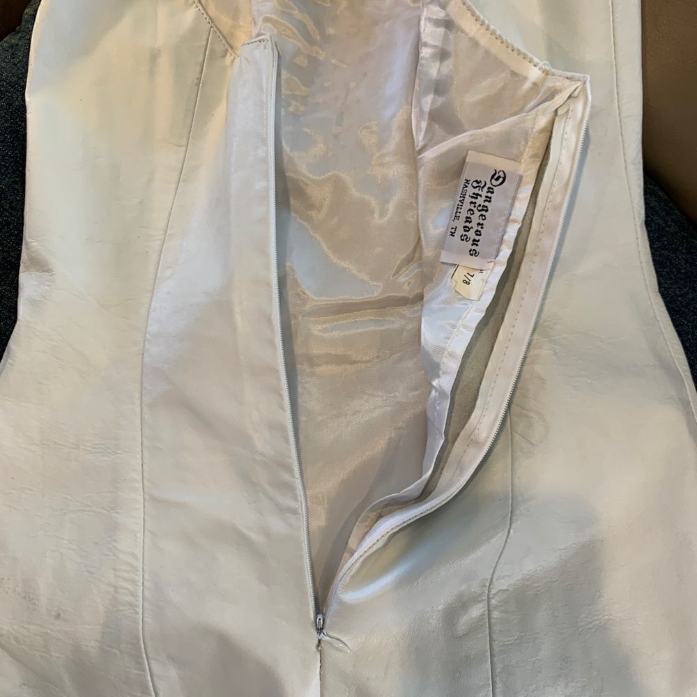 Dangerous Threads Women's 8 white leather with gold bead neck thin strap dress - Picture 13 of 16